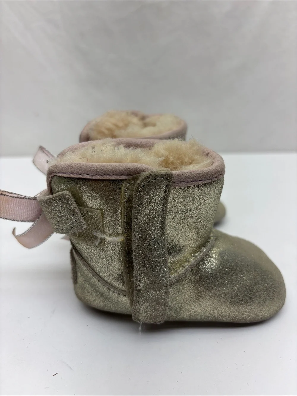 UGG glitter bow boots for baby, SZ 01, box 73